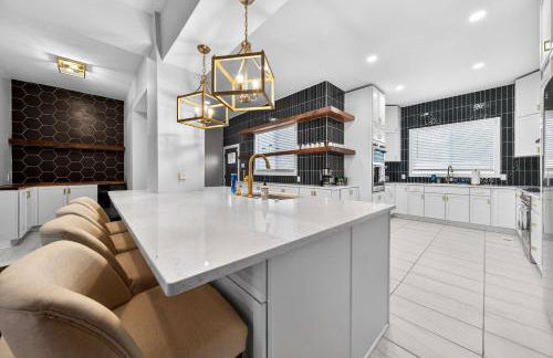 Stylish City Oasis ABODEbucks - Foto 11