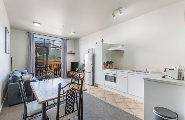 1BR Grey Lynn Haven+Parking, Balcony Zodiak Stays - Foto 4