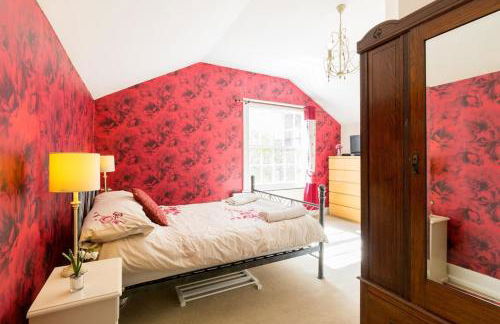 Mews House, Tewkesbury town centre, hot tub, pets - Foto 27