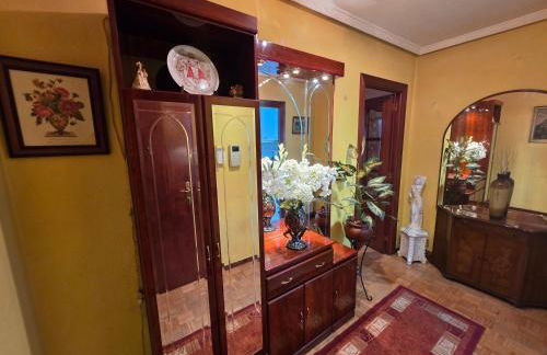 LUR Gijón - Espacioso alojamiento de 3 hab en La Calzada - VUT-7016-AS - Foto 5