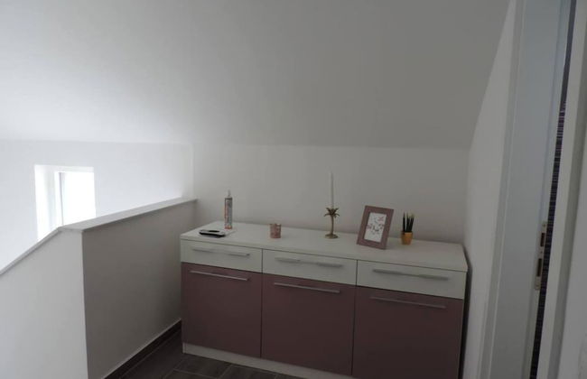 Luxurious 2-bed Appartment in Mandre With Pool - Foto 6