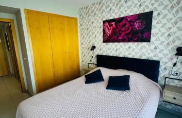 Hermoso piso en un paso de la Playa de Fenals con piscina - Foto 2