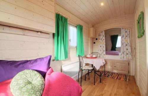 LE PETIT NID DANS LA ROULOTTE - Foto 15