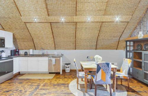 Barn Vibes + Petting Zoo + Hot Tub! - Foto 27