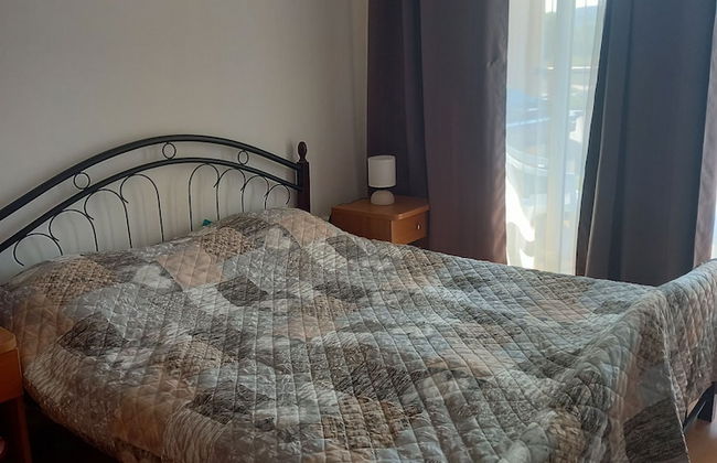 Nice Apartment With Swimming Pool - Photo 2