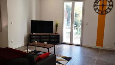 Appartement proche stations de ski et thermales - Foto 2