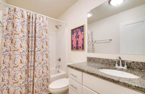 2 Mi to TBK Bank Sports Complex Townhome with Patio - Photo 20