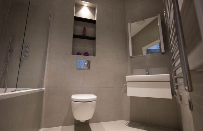 Verona Apartments - Photo 5