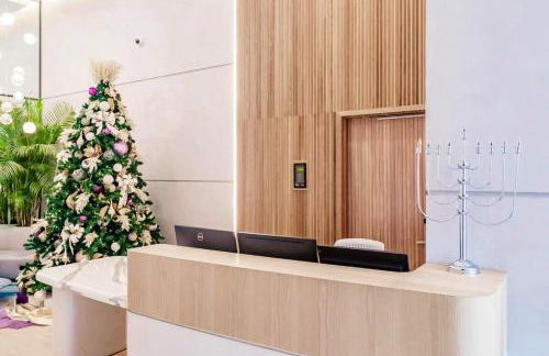 Exclusive Condo w Beautiful City Views and Full Amenities! - Foto 40