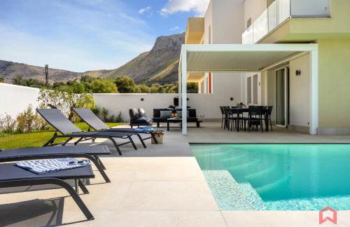 Brand New Villa with Private Heated Pool - Foto 25