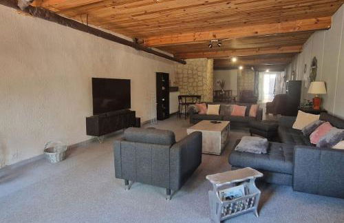 Spacieuse Maison de ville - Quartier Calme - 10 Personnes - Foto 6