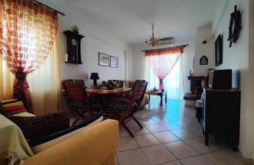 Διαμέρισμα με θέα στον Πευκιά - Foto 4