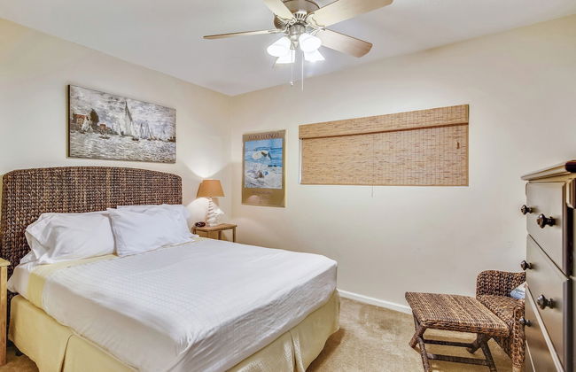 Beachfront Hideaway by Ryson Vacation Rentals - Foto 18