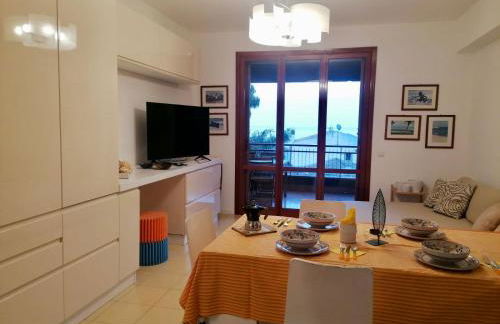 Sulla spiaggia di Letojanni - Foto 7