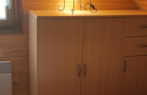 Chalet authentique au cœur de la nature près de Super Besse - FR-1-814-143 - Foto 16