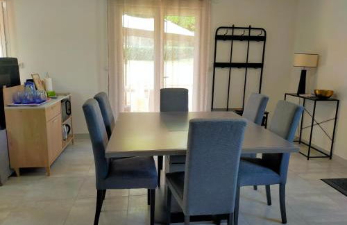 Le Plain-pied du Pêcheur - Maison avec terrasse entre Loire, Via Velay et Le Puy - Foto 6