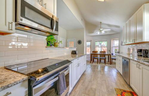 Less Than 1 Mi to Historic Dtwn Home with Yard in McKinney - Foto 13