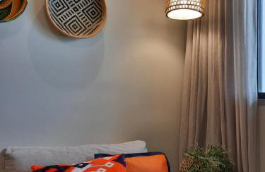 Guarajuba Summer Flat Melhor localização de Guarajuba e melhores Flats Beira Mar de Guarajuba Dispomos de 4 flats decorados no mesmo condomínio Aqui você não precisa de carro para nada Faça tudo à pé - Foto 19