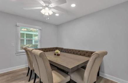 6 Bedroom with Guest House Walk to Lake & Shops - Foto 6