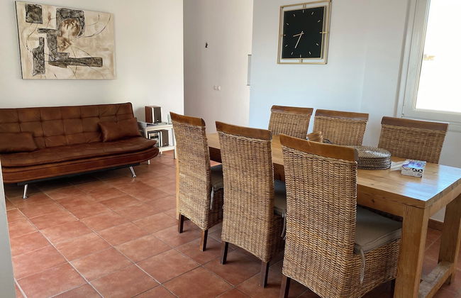 Beautiful Spacious Villa in Playa Blanca - Photo 18