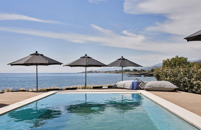 Beachfront Alassa Villas With Private Pools - Foto 21