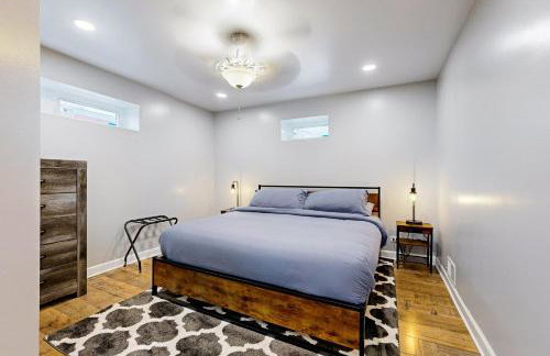 Waterfront Fun! Group Getaway on Lake Marie - Foto 23