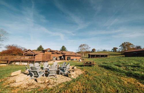 Majestic Home in Hocking wPool Jacuzzi Basketball - Foto 2