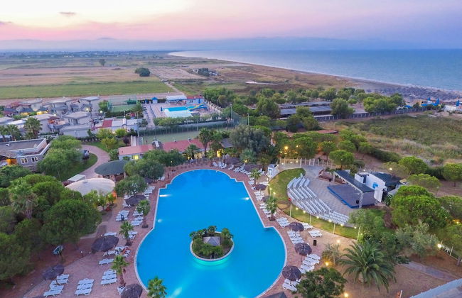 Villaggio Emmanuele - Photo 1