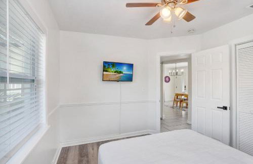 Tropical Pool Oasis Minutes From Tampa Bay Beaches - Photo 18