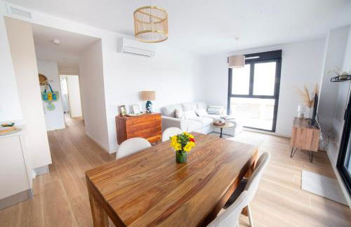 Gandia Playa Moderna - nuevo con piscina y parking, 2 banos, playa 300 m, grau 300 m - Photo 50