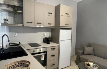Grey Studio House - Photo 14