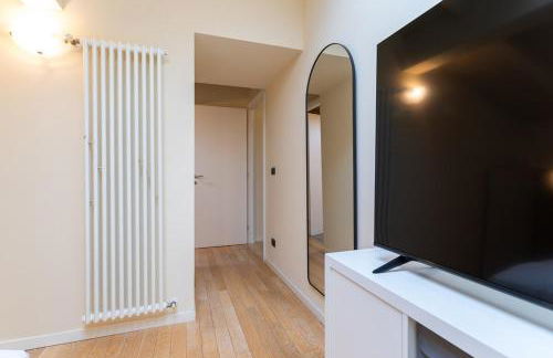 BolognaCentro 9 People Loft Private Lift and Terrace - Photo 20