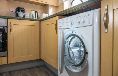 Reading 2-Bed Apartment & Parking - Photo 33