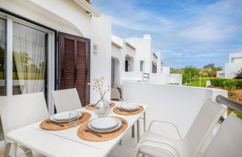 Clube Albufeira - 2BR Pool, Kids Club & Family Fun - Foto 12