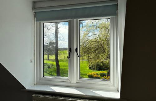 Cottage 7 mins from Henley with gated parking - Foto 27