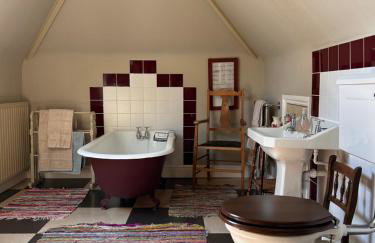 The Captain's House - Photo 16