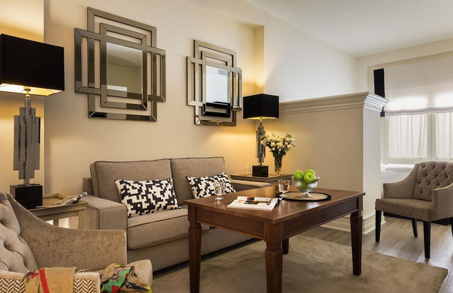 Casa de Triana Luxury Suites by Casa del Poeta - Photo 25