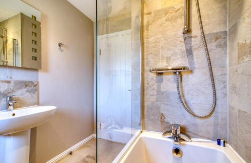 Gamekeeper Lodge loch and mountain view free wifi - Foto 28