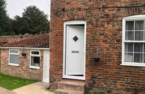 Jasmyne Cottage - Photo 3