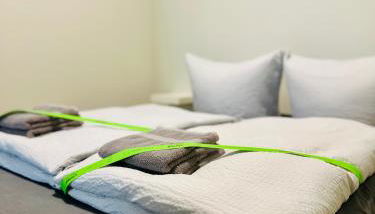 Neuwertiges Apartment mit schnellem WLAN, Netflix, Glasfaser, Kostenlose Privatparkplatz auch für Transporter geeignet R21 - Foto 5