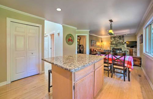 Beautiful Wine Country Home w/ Hot Tub & Lake View - Foto 8