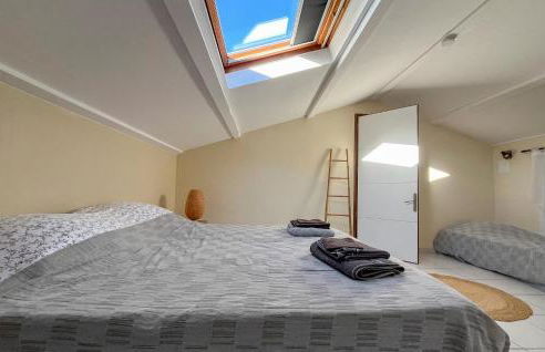 2 Bedroom Lovely Home In Saint André De Roquepe - Foto 19