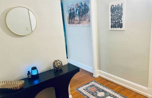 Historic Downtown 3bdr with Pool Table - Foto 20