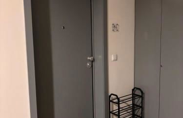 Modern apartment with balcony and free parking - Foto 25