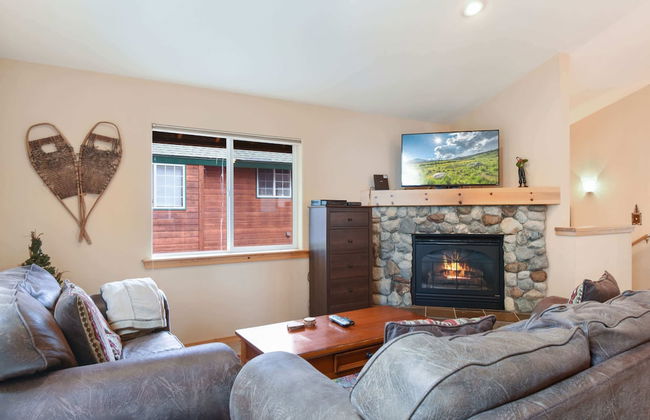 Kings Beach Bliss Walk to Outdoor Fun! - Photo 10