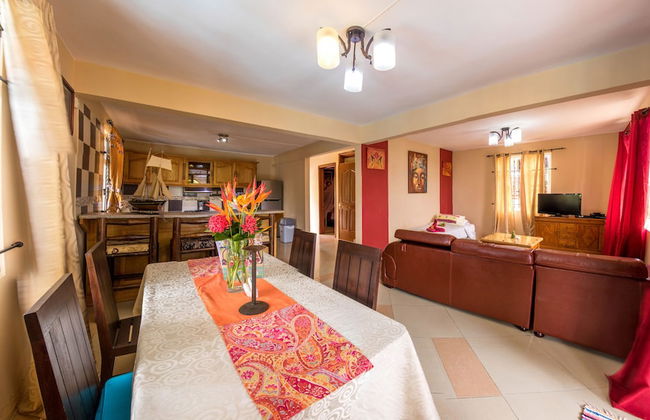 Blue Lagoon Villa - Photo 2