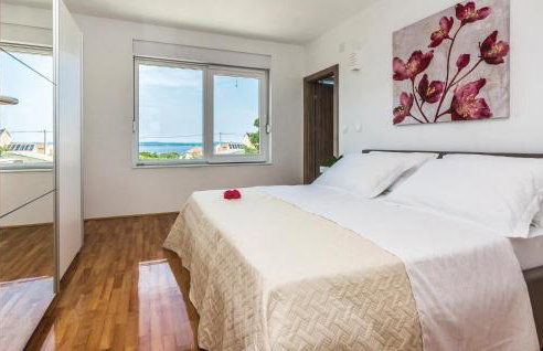 Three-Bedroom Holiday Home In Kozino - Photo 11