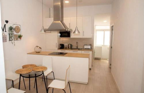 Apartamento acogedor frente a Torres de Serrano - Photo 9