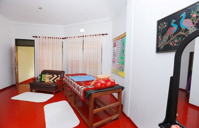 The One Apartment - Photo 13