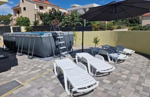 Yellow Cube Holiday Apartments - Foto 1